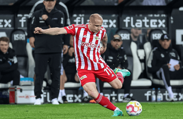 爱游戏官网 -关于今晨体能课后，门兴格拉德巴赫门线救险备战全明星赛，更衣室稳定，赛季目标并未改变的信息